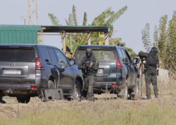 Un policía ceutí entre los agentes heridos en el tiroteo con narcos en Isla Mayor