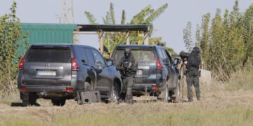 Un policía ceutí entre los agentes heridos en el tiroteo con narcos en Isla Mayor