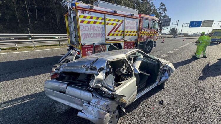 Imagen de archivo de un accidente de Tráfico. EFE/Sxenick