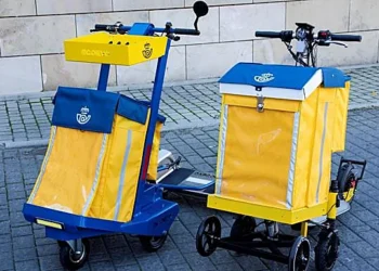 Sindicatos denuncian a Correos por activar carros de reparto motorizados sin formación ni respeto a la normativa de tráfico