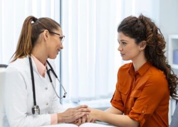 Ir al médico no siempre se paga: El Estatuto de los Trabajadores aclara que la empresa no está obligada a retribuir la ausencia