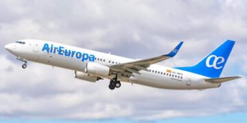 Suspensión de vuelos entre Madrid y Caracas: Air Europa y Plus Ultra se suman a Iberia