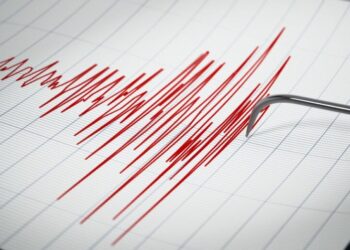 Un terremoto de magnitud 5,7 sacude el suroeste de Japón y deja edificios dañados, aunque aún se evalúan los daños