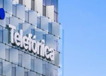 Telefónica oficializa su ERE ante los sindicatos: afectará a siete filiales en España