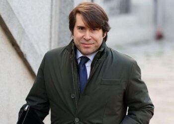 Controversia por la relación entre un juez del Supremo y el abogado de la pareja de Ayuso en medio de la condena al fiscal general