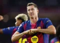 Lewandowski brilla y lidera la victoria del Barcelona en Balaídos