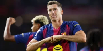 Lewandowski brilla y lidera la victoria del Barcelona en Balaídos