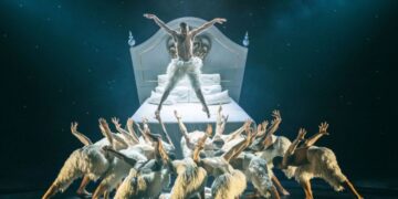 El mágico renacer de «El lago de los cisnes» en el Teatro Real