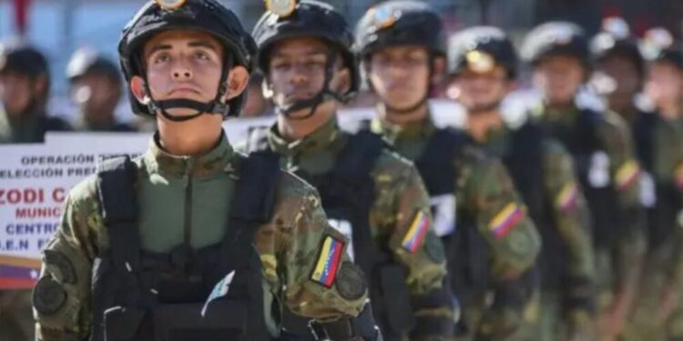 Venezuela refuerza seguridad ante amenazas militares de EE.UU.