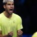 Carlos Alcaraz arrolla a Félix Auger‑Aliassime y alcanza la final de las ATP Finals 2025 en Turín