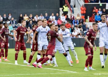 Legan茅s frena el avance de Ceuta en un encuentro intenso y disputado