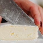 Alerta alimentaria en España: toxina estafilocócica detectada en queso Cabrales