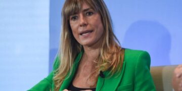 Un directivo de Google reconoce que una asesora de Moncloa participó en reuniones como parte del equipo de Begoña Gómez