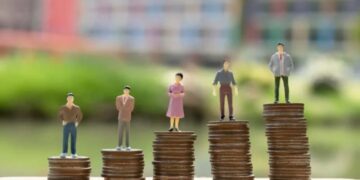 El Gobierno plantea un aumento salarial para funcionarios hasta 2028