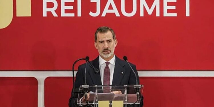 Recuerdos y esperanza: Felipe VI honra a las víctimas de la dana en Valencia