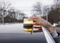 Todo sobre la baliza luminosa V16 obligatoria en España desde 2026