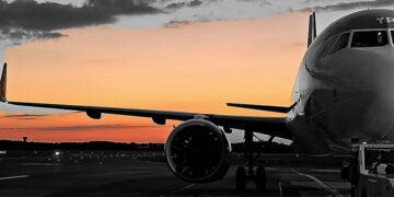 Venezuela revoca la concesión de vuelo a seis aerolíneas internacionales tras suspender sus operaciones