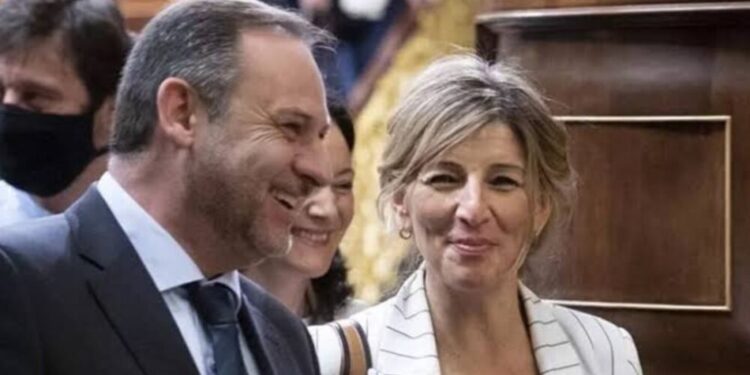 José Luis Ábalos acusa a Yolanda Díaz de permitir el uso indebido de su vivienda oficial