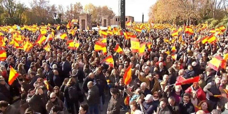 Polémica entre el Gobierno y el PP por manifestación contra corrupción
