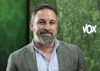 PP y Vox se preparan para iniciar las conversaciones sobre la investidura del nuevo presidente valenciano