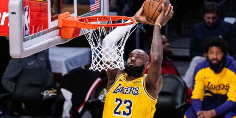 Lakers vs Jazz: hora y dónde ver en España el posible regreso de Lebron James