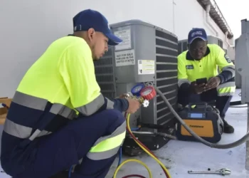 Vecinos de Paseo Colón denuncian un corte de agua que se prolonga desde el jueves