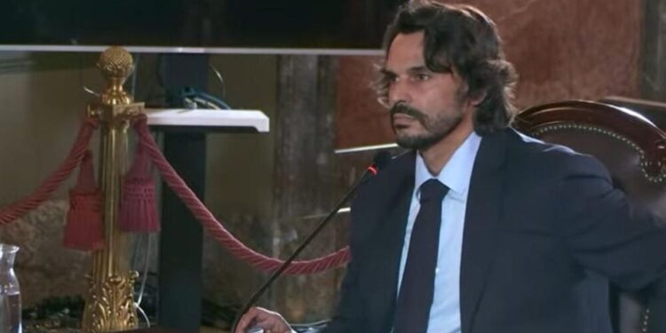 Las dos horas que cambiaron la vida de Alberto González Amador: La filtración que le dejó «sin presunción de inocencia»