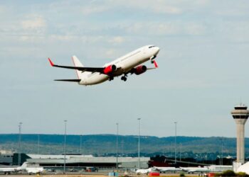 Aena lanza una oferta de empleo para cubrir más de 26 plazas con sueldos desde 33.000 euros anuales y contrato indefinido