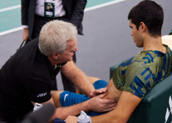 Alcaraz se retira de la Copa Davis por lesión y España sufre un duro golpe