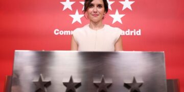 Ayuso advierte que quien investigue al Gobierno “será acuchillado” tras la condena del fiscal general