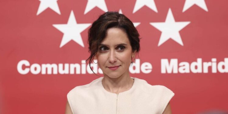 Un alto funcionario advirtió sobre posibles irregularidades en los contratos del ‘caso FP’ dentro del Gobierno de Ayuso