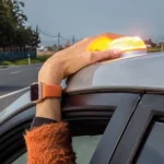 La DGT obligará a la Guardia Civil a acudir al rescate cada vez que se active una baliza V-16