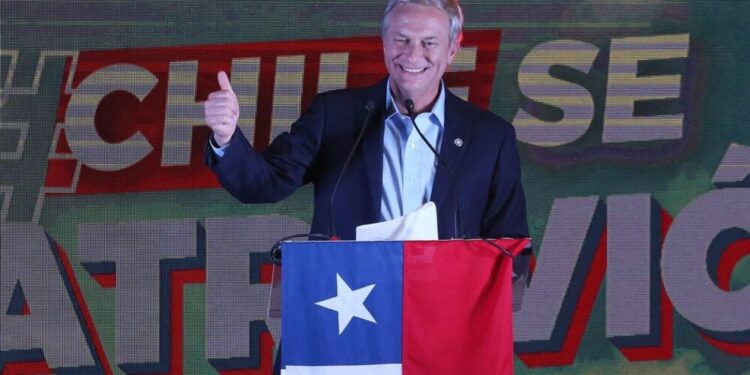 La derecha chilena gana fuerza y se posiciona para la segunda vuelta presidencial