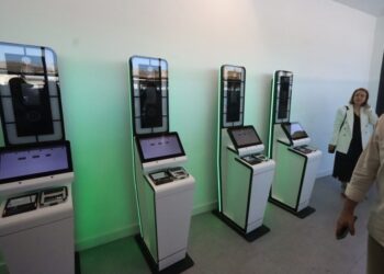 Ceuta inaugura la Frontera Inteligente y se prepara para el registro 24/7 de viajeros extracomunitarios