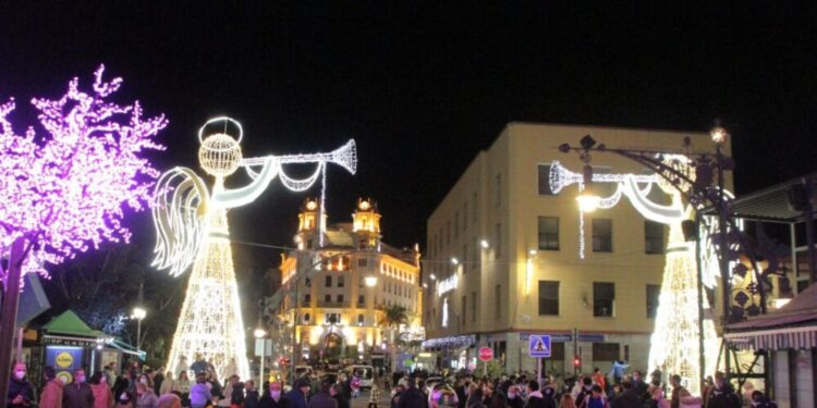 Ceuta encenderá su alumbrado navideño el 21 de noviembre: casi la más rápida de España