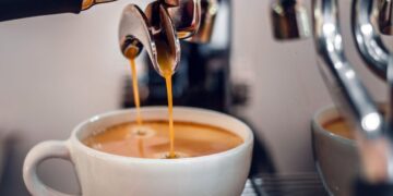 ¿Cuántos cafés al día son saludables? Lo que dicen los expertos sobre su consumo