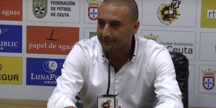 Ceuta responde a las quejas del Almería tras el polémico penalti: “Agresión como vuestro chárter privado”