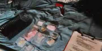 Arrestado un médico por administrar drogas intravenosas en un piso de la Barceloneta