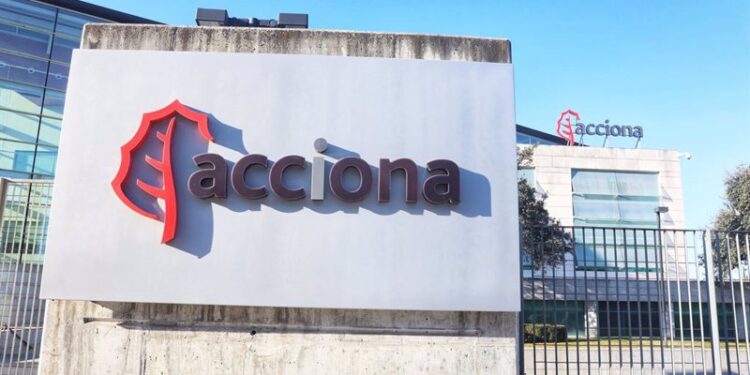La Guardia Civil inspecciona las oficinas de Acciona en Madrid y Bilbao en el marco de la investigación sobre Ábalos