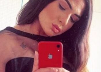 Funcionaria de prisiones se enamora de un violador convicto y se insemina con una jeringa en plena cárcel