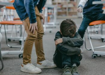 Alarma social: El 60% de los adultos pide ayuda urgente para menores que sufren violencia física o amenazas