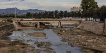 Confesión de un peligro inminente: El Gobierno admite que paralizó obras en El Poyo pese al riesgo «muy elevado» en los barrancos