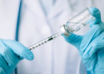 Europa en alerta por el adelantamiento de la gripe: ¿por qué deberías vacunarte ya?