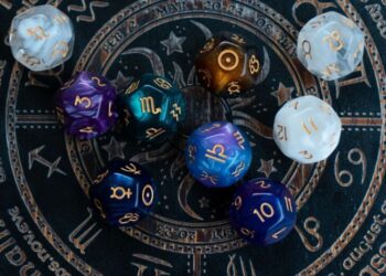 Horóscopo diario de hoy, 27 de noviembre de 2025: predicciones para todos los signos del zodiaco