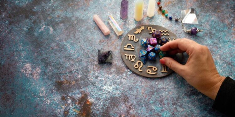 Horóscopo diario de hoy, 1 de diciembre de 2025: predicciones para todos los signos del zodiaco