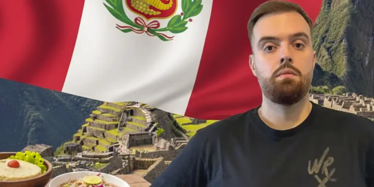 Ibai Llanos conquista Lima: prueba el pan con chicharrón y sube un cerro para conocer a streamer peruano