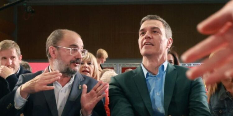 El ‘Viejo PSOE’ desafía a Sánchez: Homenaje a Lambán en el Senado se convierte en un acto de reivindicación crítica