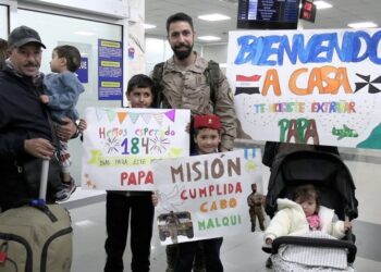 Emotivo regreso en Ceuta: los militares del contingente Alfa India XXII vuelven tras seis meses en Irak