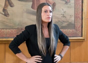 El equilibrismo de Junts: vota con el PP, arremete contra Aznar y termina salvando al Gobierno en materia nuclear