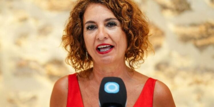 Montero insiste: habrá Presupuestos en primavera a pesar del veto de Junts